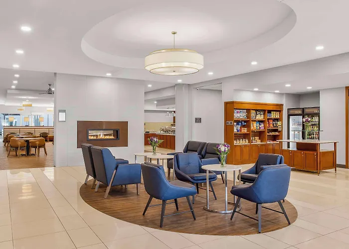 Homewood Suites By Hilton Winnipeg Airport - Polo Park