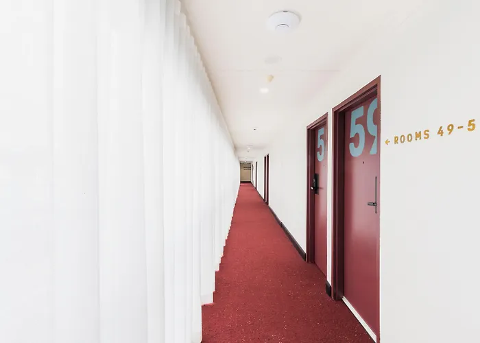 Statesman Hotel
