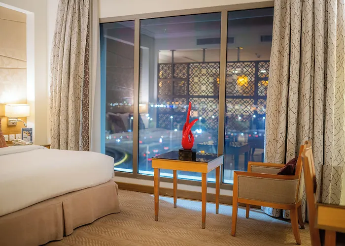 Golden Tulip Dammam Corniche Hotel