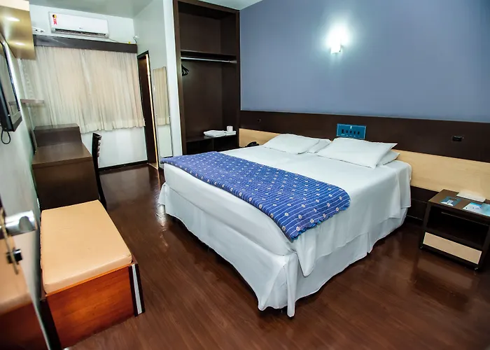 Hotel 365