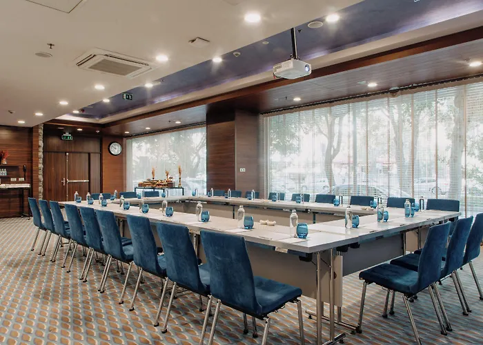 Renaissance Izmir Hotel