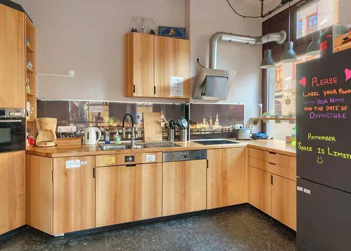 Hostel Mondpalast