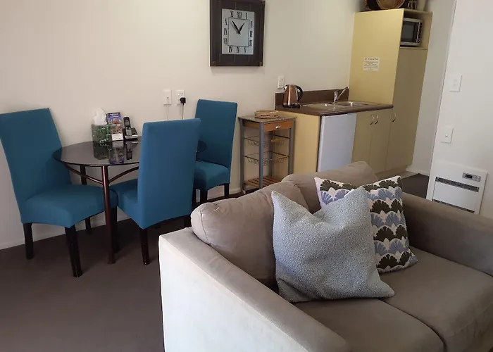 Tuscana Motor Lodge