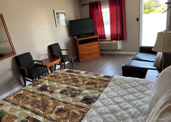 Seven Oakes Motel