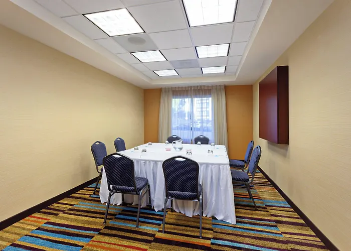 Fairfield Inn & Suites - Los Angeles West Covina