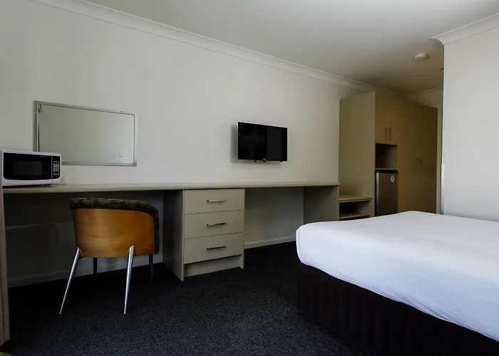 The Waterloo Bay Hotel