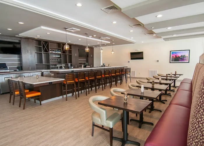 Holiday Inn - New Orleans Airport North By Ihg
