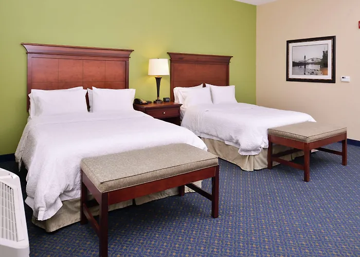Hampton Inn Jackson-College Avenue