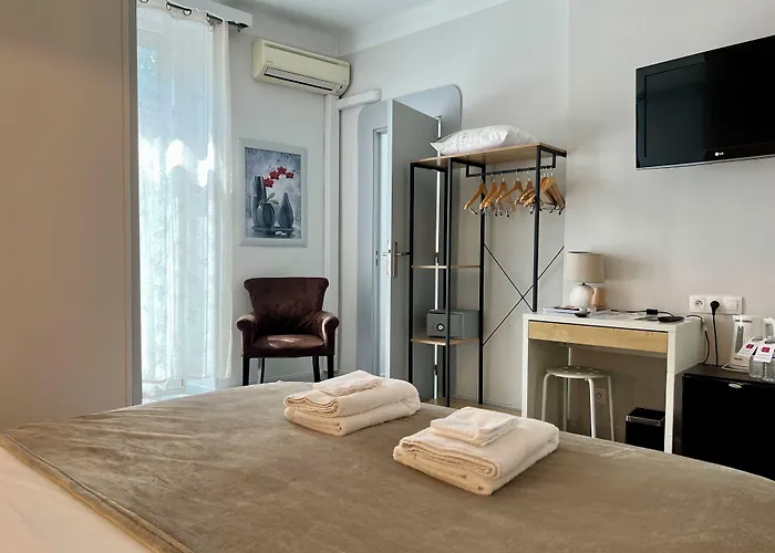 Logis Hotel Des Causses