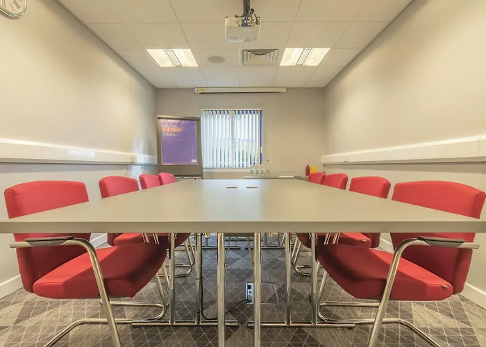 Holiday Inn Express Kettering By Ihg