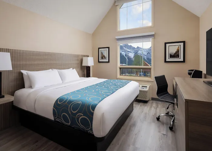 Grande Rockies Resort-Bellstar Hotels & Resorts