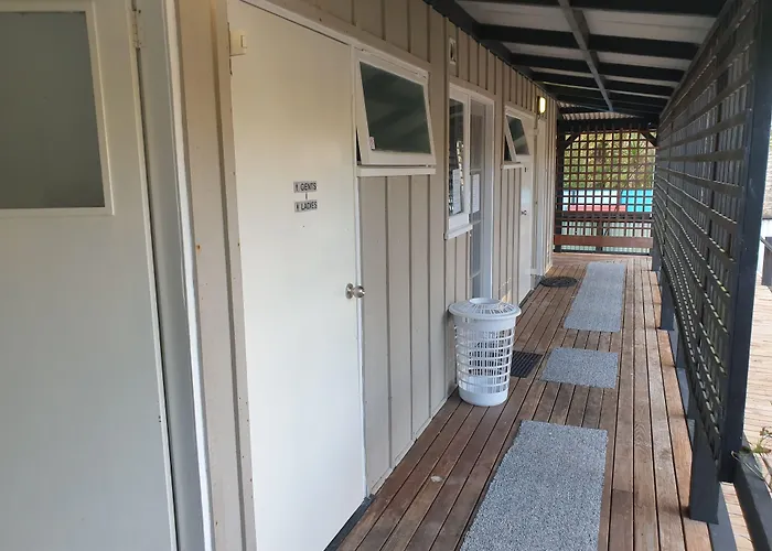 Woodlands Motel