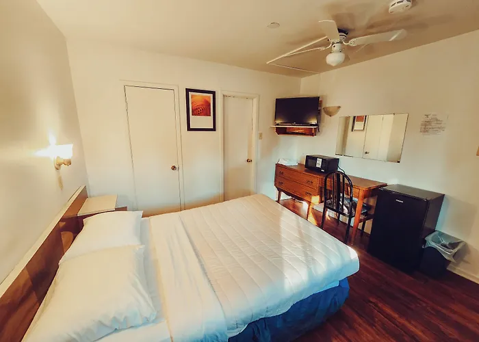 Norfolk Motel