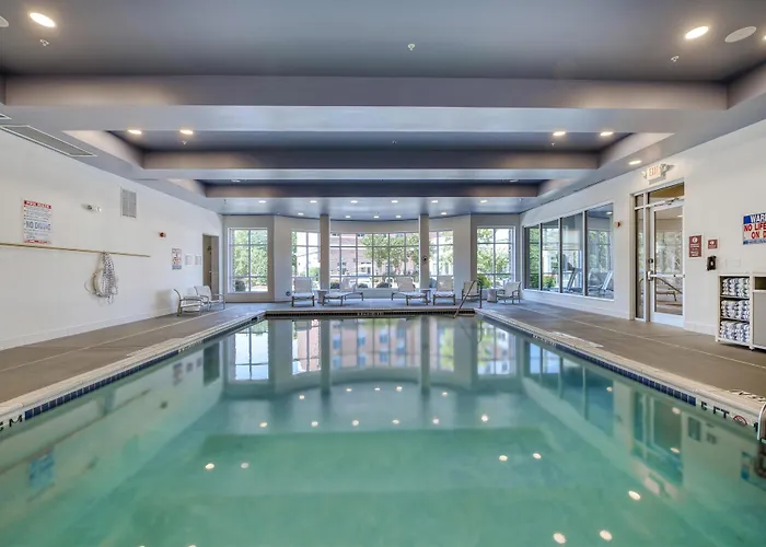 Doubletree By Hilton Raleigh-Cary