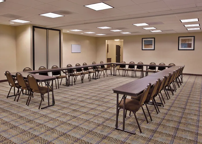 Holiday Inn Express & Suites Moultrie By Ihg