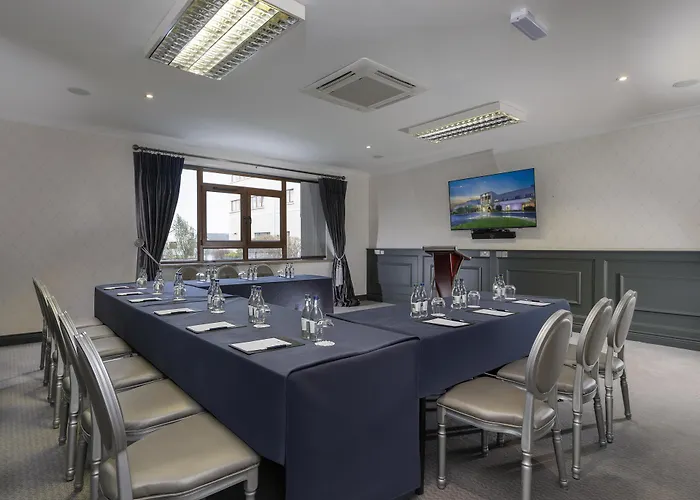 Diamond Coast Hotel