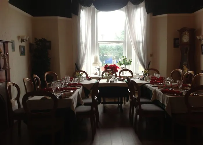 Balmoral Lodge Hotel