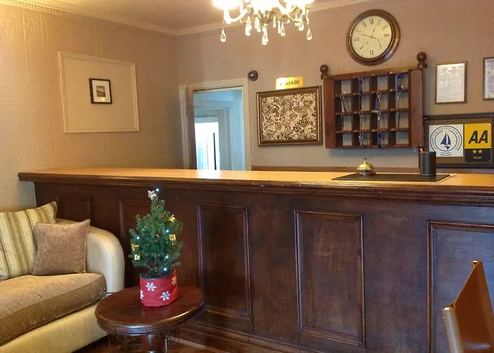 Balmoral Lodge Hotel