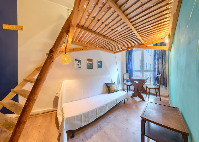 Labyrinth Hostel Weimar