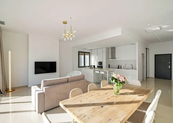 Hotel Le Roquebrune