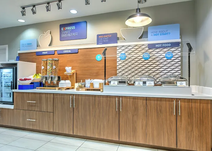 Holiday Inn Express Hotel & Suites Clute-Lake Jackson By Ihg