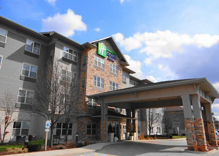 Holiday Inn Express Hotel & Suites Chicago West Roselle By Ihg