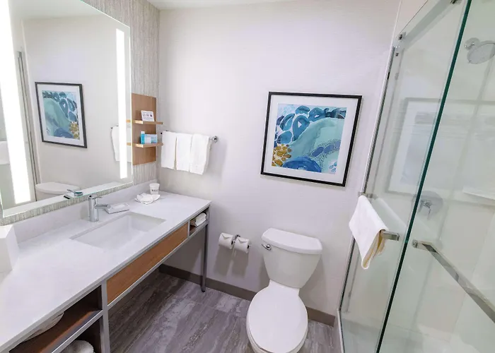 Hilton Garden Inn Lakewood