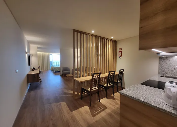 Hotel Roca Mar