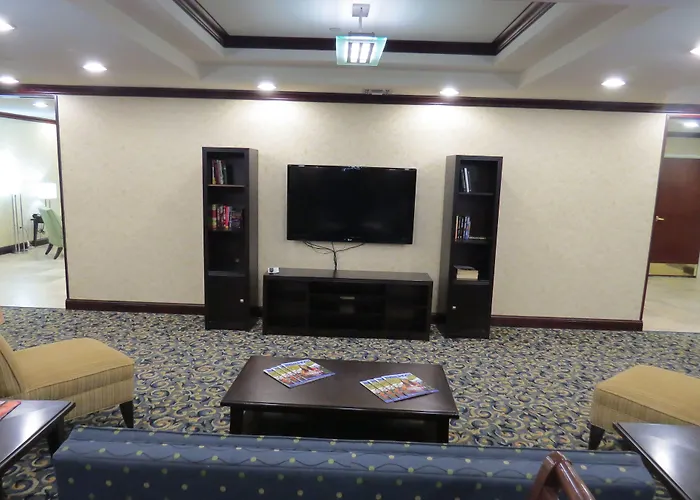 Holiday Inn Express Hotel & Suites Pampa By Ihg
