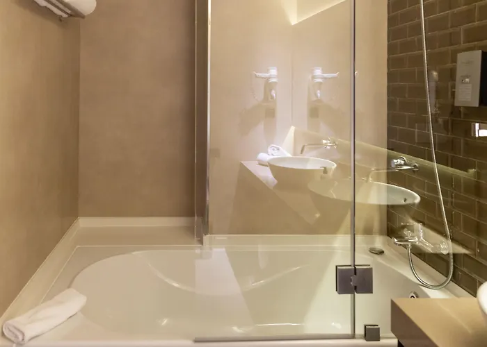 Avenida Boutique Hotel