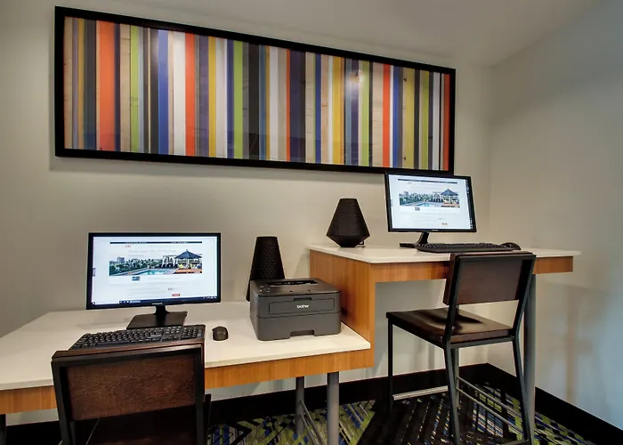 Holiday Inn Express & Suites Jacksonville North-Fernandina By Ihg