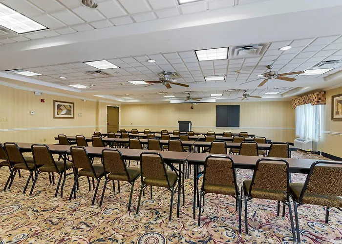 Comfort Suites Savannah North