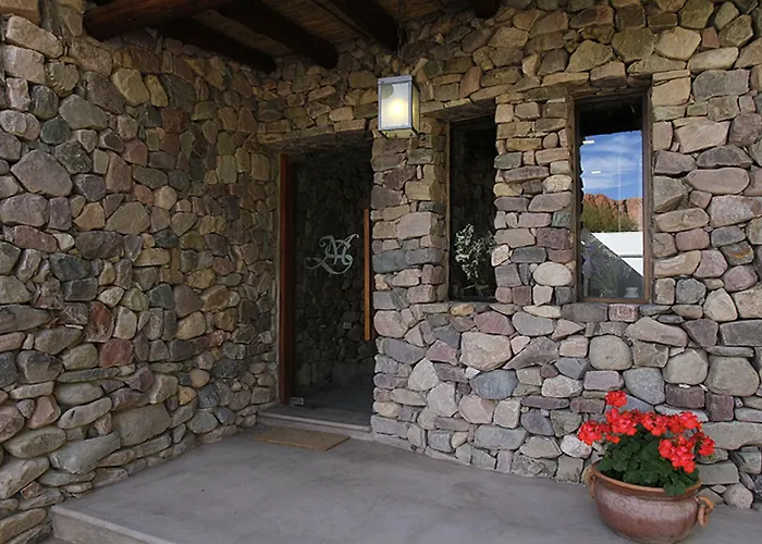 Hotel El Manantial Del Silencio