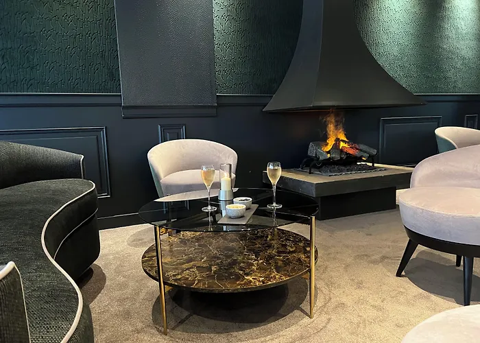 Le Trophee Boutique Hotel Spa- La Loggia Appart'Hotel