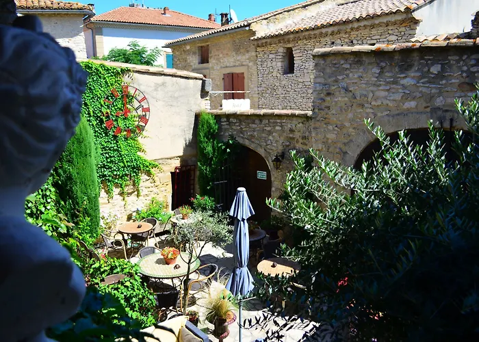 Hotel Le Saint Laurent