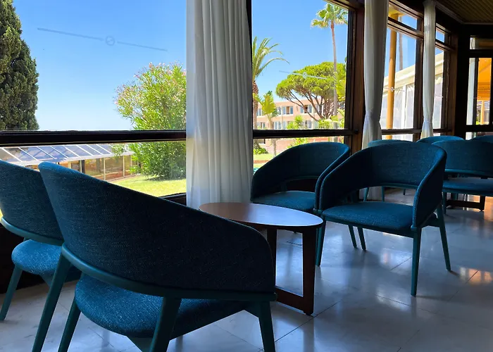 Auramar Beach Resort