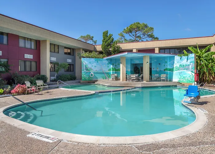 Red Roof Inn La Marque