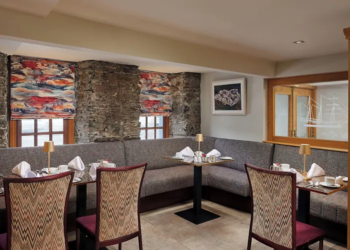Dooley'S Hotel