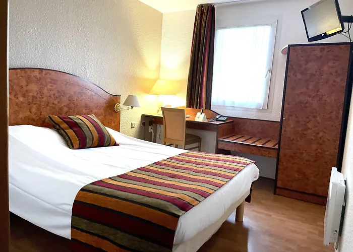 Logis Hotel & Restaurant & Bar Le Cottage