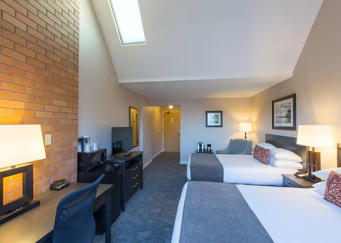 The Embassy Inn