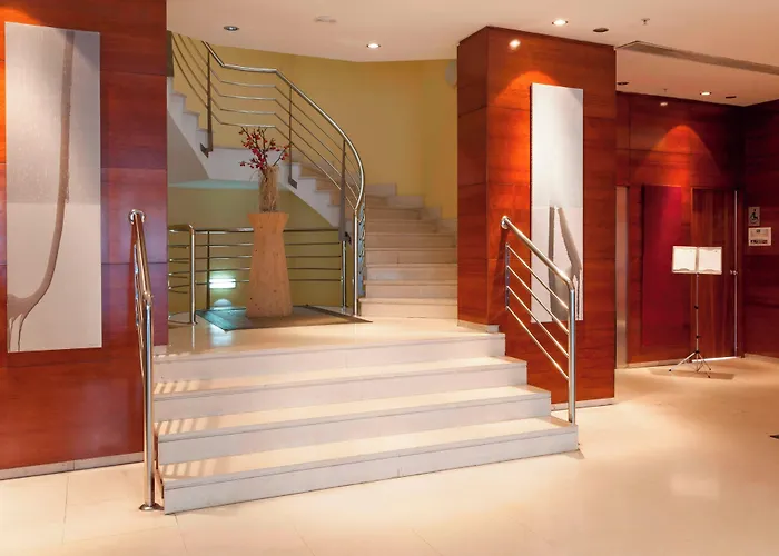 AC Hotel León San Antonio by Marriott