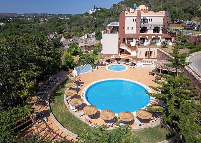 Hotel Colina Dos Mouros