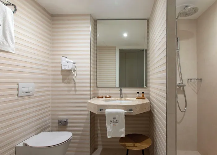 El Faro Hotel & Spa