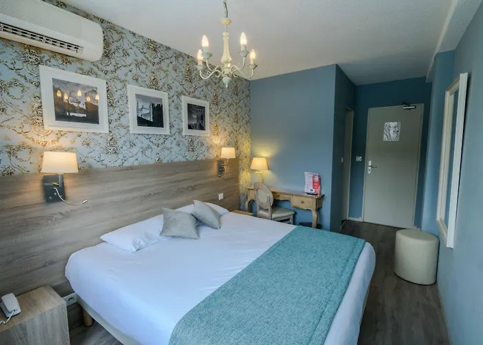 Hotel L'Aragon A 50M De La Cite De Carcassonne