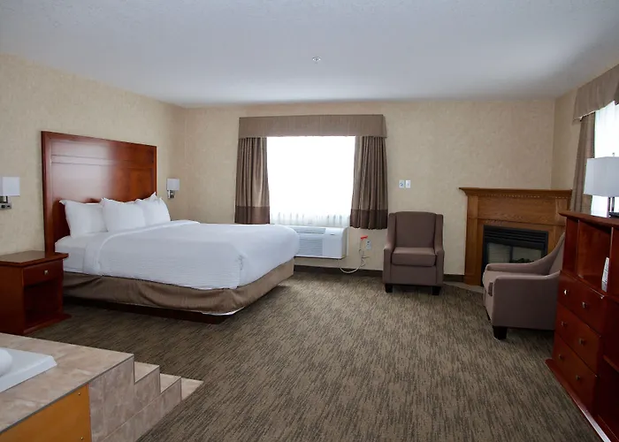 Days Inn & Suites By Wyndham Brooks