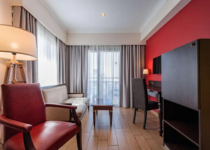 Ax The Victoria Hotel