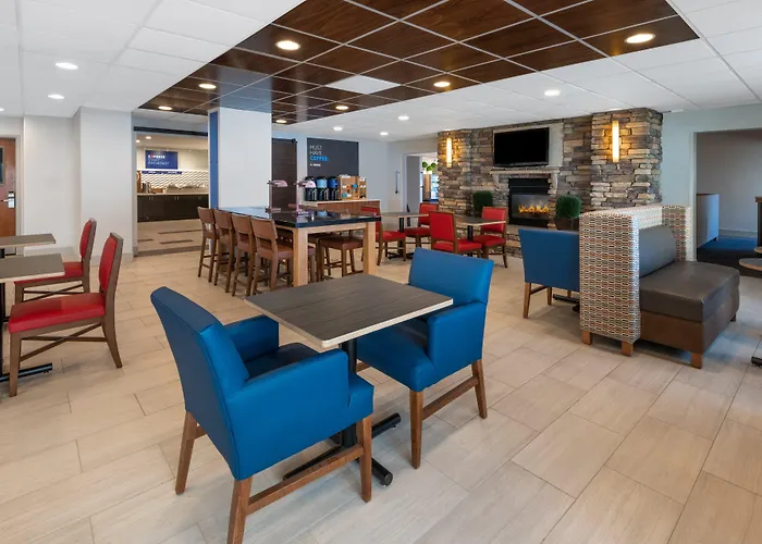 Holiday Inn Express & Suites Wheat Ridge-Denver West By Ihg