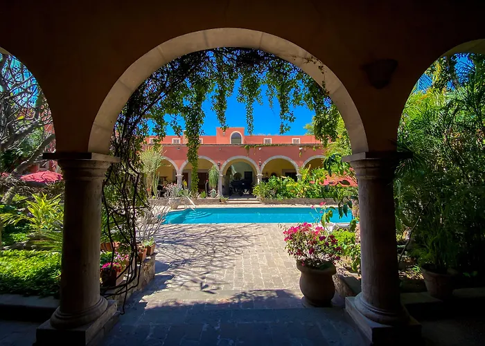 Hacienda De Los Santos