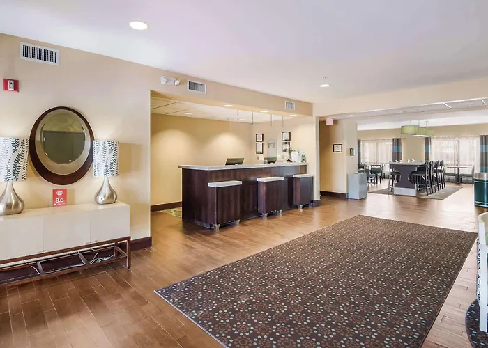 Quality Inn & Suites Quincy - Downtown