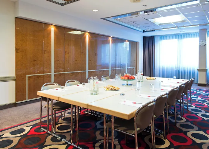 Leonardo Hotel Hannover Airport